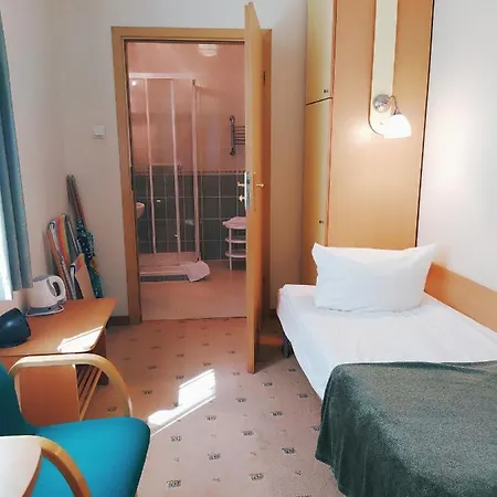 ゲストハウス Pastelowy シフィノウイシチェ