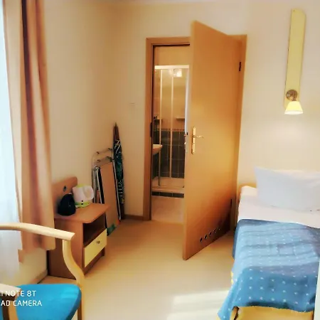 ゲストハウス Pastelowy シフィノウイシチェ